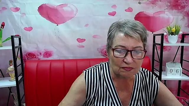 Snapshot of OlgaLuck chatting on 6, 7, 2026 OlgaLuck online show from 6, 7, 2026