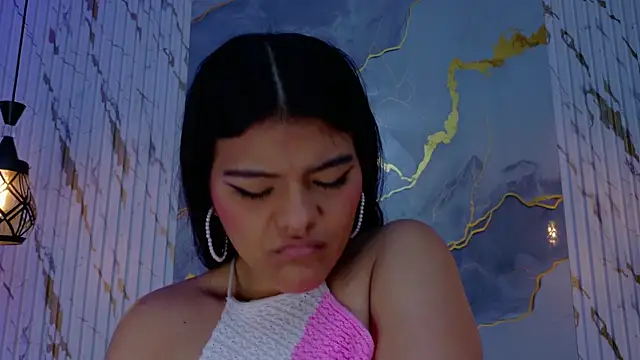 Snapshot of NIKIBUNNY chatting on 13, 2, 2026 NIKIBUNNY online show from 13, 2, 2026