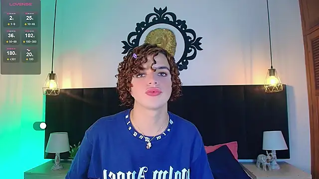 Skyee angel online show from 24, 3, 2026