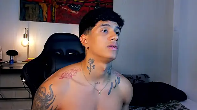 Snapshot of aress_damon chatting on 22, 11, 2025 aress damon online show from 22, 11, 2025