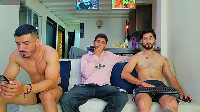 heteros curious online show from 16, 12, 2025