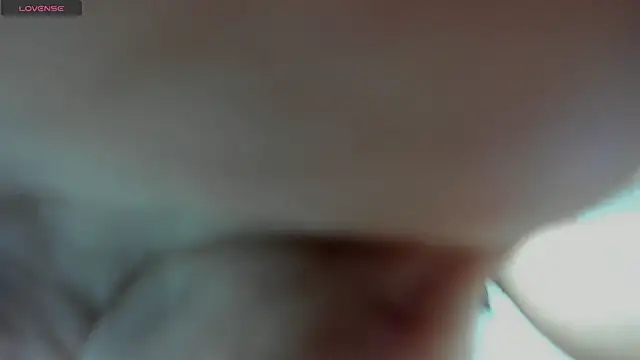 Snapshot of Izelevans chatting on 24, 11, 2025 Izelevans online show from 24, 11, 2025