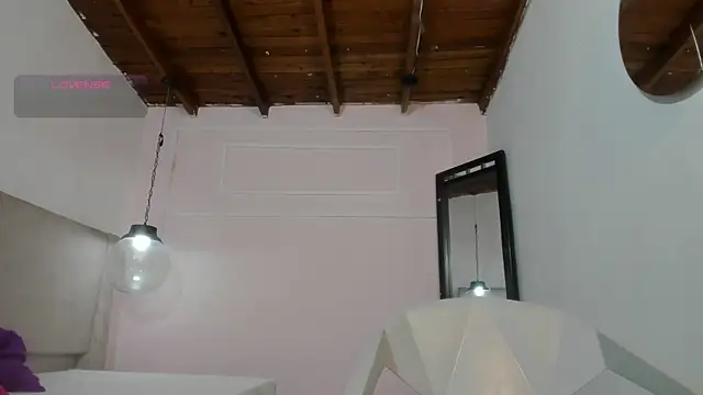 Izelevans online show from 8, 4, 2026