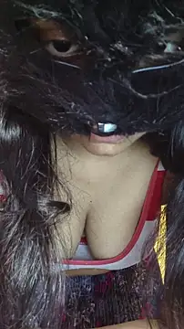 Snapshot of SameeraReddy19 chatting on 22, 12, 2025 SameeraReddy19 online show from 22, 12, 2025