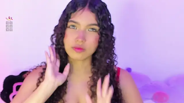 EloiseSweetxx online show from 31, 3, 2026