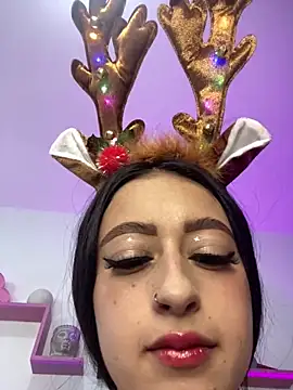 Snapshot of SOL_EF chatting on 19, 12, 2025 SOL EF online show from 19, 12, 2025