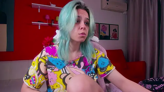 LiraBelle online show from 3, 3, 2026