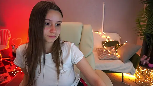 TinyNatalie online show from 16, 5, 2026