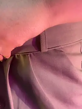 miss-Riya-00100 online show from 28, 2, 2026