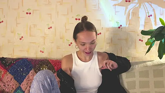 PaulaTisch online show from 1, 12, 2025