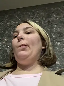 KateBurlesk online show from 26, 11, 2025