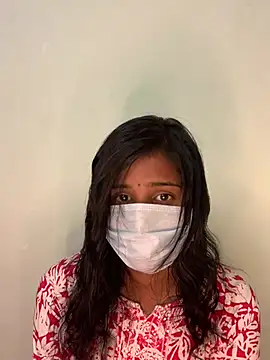 Snapshot of honeygirl6996 chatting on 24, 2, 2026 honeygirl6996 online show from 24, 2, 2026