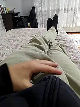 Snapshot of BarrenProtege chatting on 2, 12, 2025 BarrenProtege online show from 2, 12, 2025