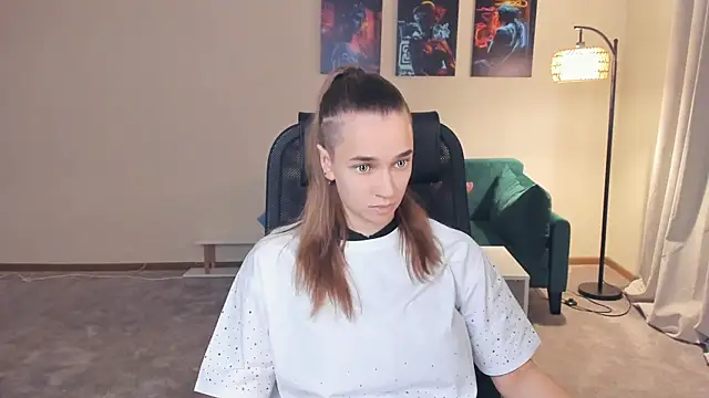 Snapshot of OkDevier chatting on 23, 11, 2025 OkDevier online show from 23, 11, 2025