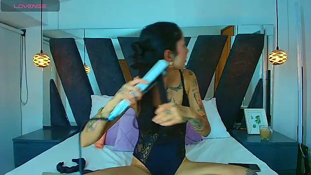 Snapshot of princess_deimos__ chatting on 25, 11, 2025 princess deimos online show from 25, 11, 2025