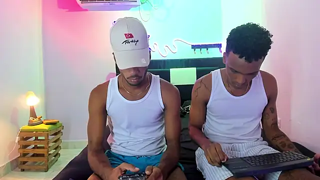 Snapshot of Black_Guys_Pervert_ chatting on 25, 11, 2025 Black Guys Pervert online show from 25, 11, 2025