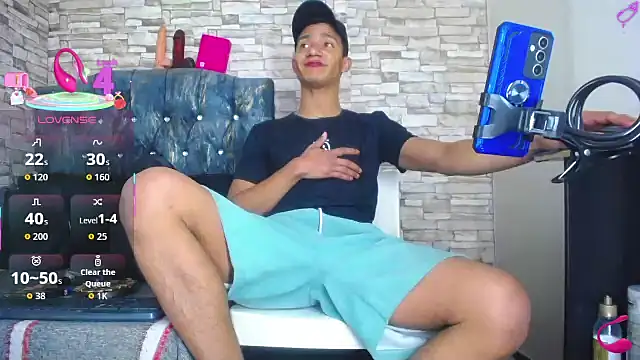 Snapshot of stefanodj chatting on 25, 11, 2025 stefanodj online show from 25, 11, 2025