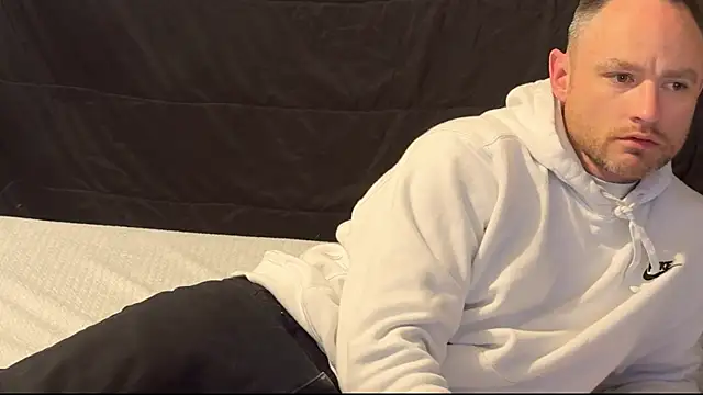 famous1tad online show from 21, 4, 2026