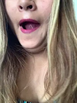 Snapshot of hotladki5 chatting on 16, 12, 2025 hotladki5 online show from 16, 12, 2025