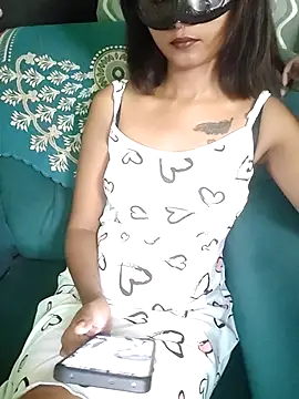 Snapshot of Ammu_Kutty143 chatting on 29, 4, 2026 Ammu Kutty143 online show from 29, 4, 2026