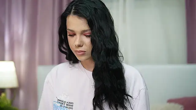 Snapshot of IsabelAmber chatting on 24, 11, 2025 IsabelAmber online show from 24, 11, 2025