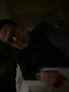 JSizzle13 online show from 7, 1, 2026