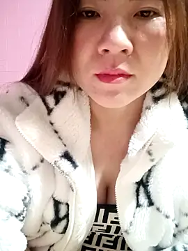 Snapshot of Lily-ross22 chatting on 26, 11, 2025 Lily-ross22 online show from 26, 11, 2025