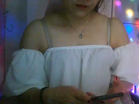 Snapshot of Lily-ross22 chatting on 26, 3, 2026 Lily-ross22 online show from 26, 3, 2026