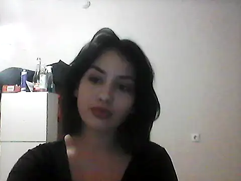 Snapshot of Alice_Clarck chatting on 26, 11, 2025 Alice Clarck online show from 26, 11, 2025