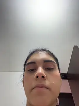 Miia moonn online show from 10, 2, 2026