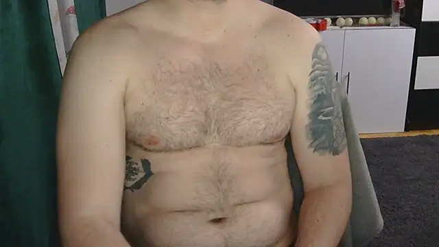 Snapshot of theh0tdick chatting on 25, 5, 2026 theh0tdick online show from 25, 5, 2026