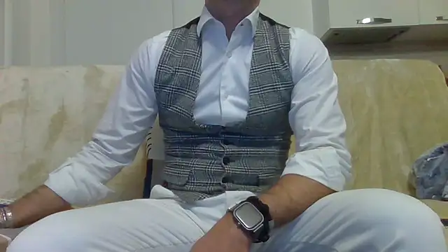 Eroshotlicker online show from 8, 2, 2026