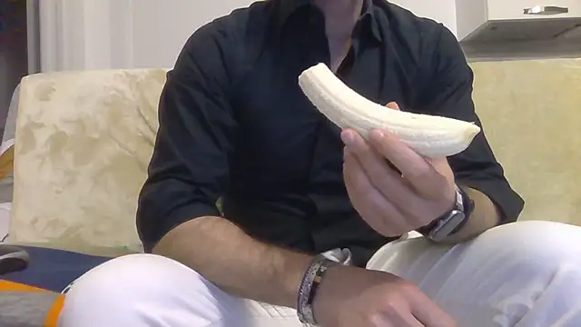 Eroshotlicker online show from 16, 4, 2026