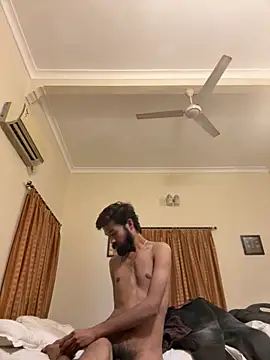 Snapshot of priyansh9283 chatting on 26, 11, 2025 priyansh9283 online show from 26, 11, 2025