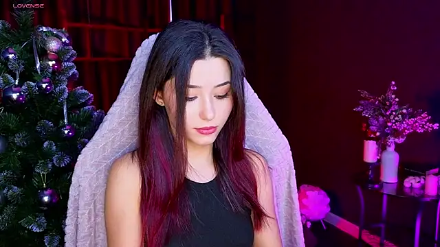 Snapshot of RedMidnight chatting on 7, 1, 2026 RedMidnight online show from 7, 1, 2026