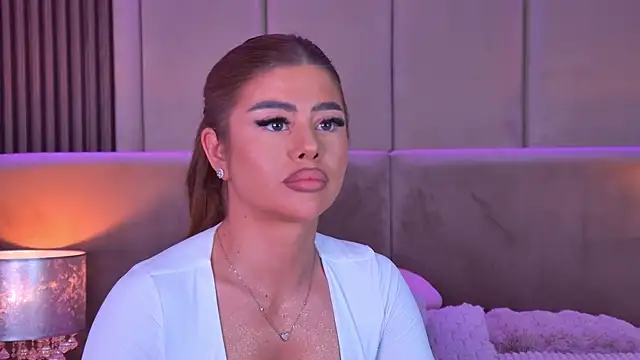 StephanieYves online show from 14, 4, 2026