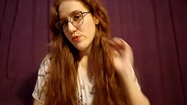 Snapshot of Kristake chatting on 27, 11, 2025 Kristake online show from 27, 11, 2025