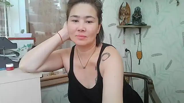 Nettie Allie online show from 4, 12, 2025