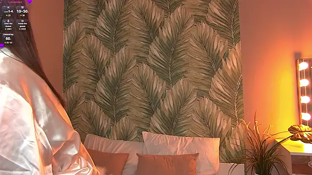 NatalieCroft online show from 21, 4, 2026