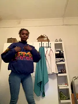    Hannah    online show from 30, 11, 2025