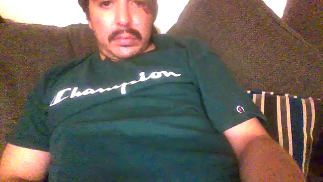 Snapshot of 818horny chatting on 7, 7, 2026 818horny online show from 7, 7, 2026