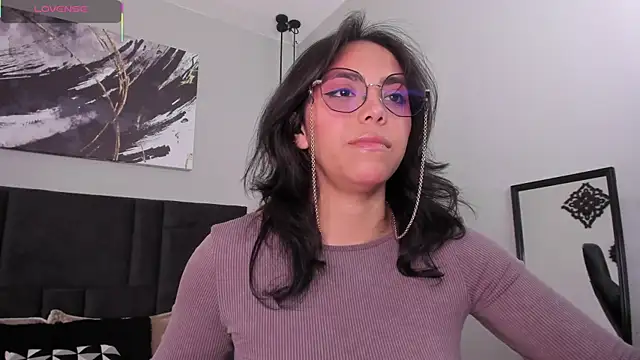 Scarlett musik online show from 4, 2, 2026