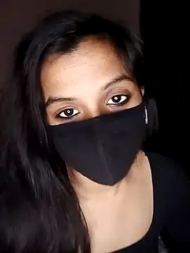 Snapshot of your-Mia07 chatting on 29, 11, 2025 your-Mia07 online show from 29, 11, 2025