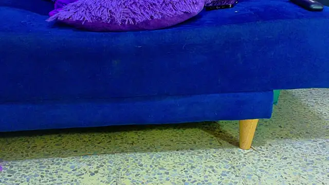 AriesVelvet online show from 9, 4, 2026