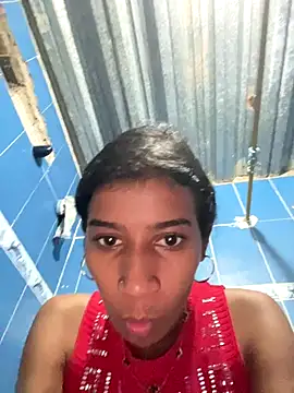 Snapshot of KattyAndDorian chatting on 4, 12, 2025 KattyAndDorian online show from 4, 12, 2025