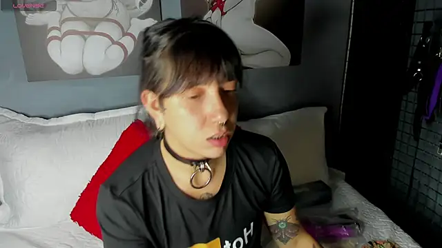 nora temptress online show from 29, 3, 2026