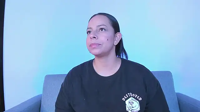 Snapshot of jimena_chic1 chatting on 3, 2, 2026 jimena chic1 online show from 3, 2, 2026