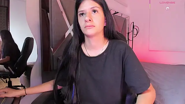 ZafiraNavarro online show from 21, 12, 2025