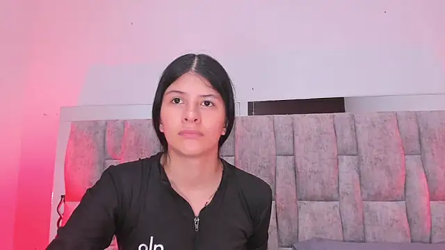 Snapshot of ZafiraNavarro chatting on 6, 2, 2026 ZafiraNavarro online show from 6, 2, 2026