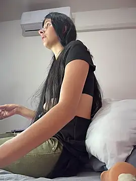 ZafiraNavarro online show from 31, 3, 2026